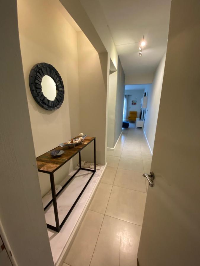 Beachcove Apartment 2 Pereybere Beach Eksteriør billede
