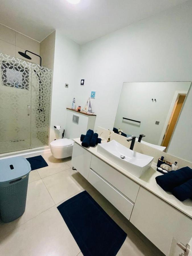 Beachcove Apartment 2 Pereybere Beach Eksteriør billede